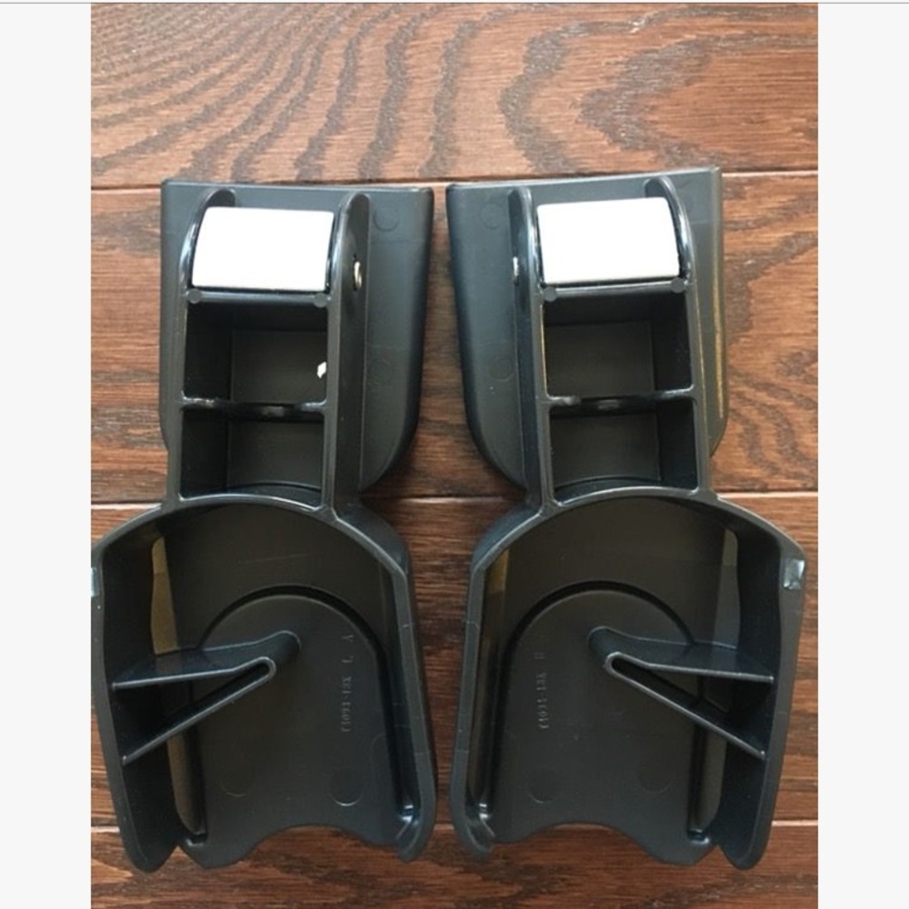 *SOLD* nuna ivvi stroller & bassinet - caviar - Picture 7 of 8